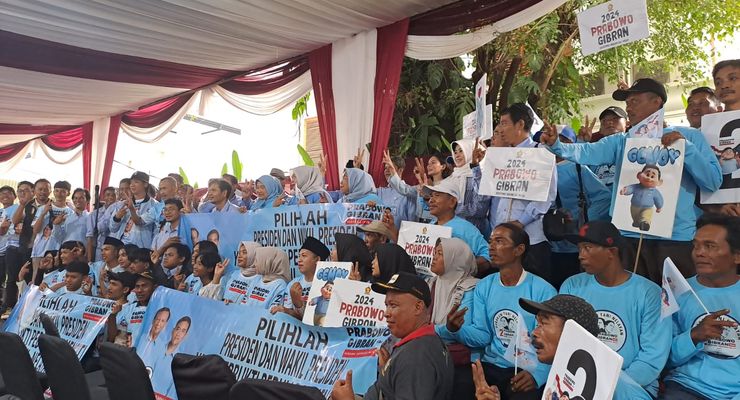 Nelayan dan Petani Datangi Rumah Prabowo, TKN Bicara Pergeseran Dukungan dari Paslon Lain