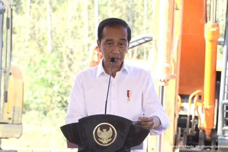 Presiden Joko Widodo (Jokowi) saat prosesi groundbreaking Hotel Nusantara di IKN pada Kamis (21/09/2023).