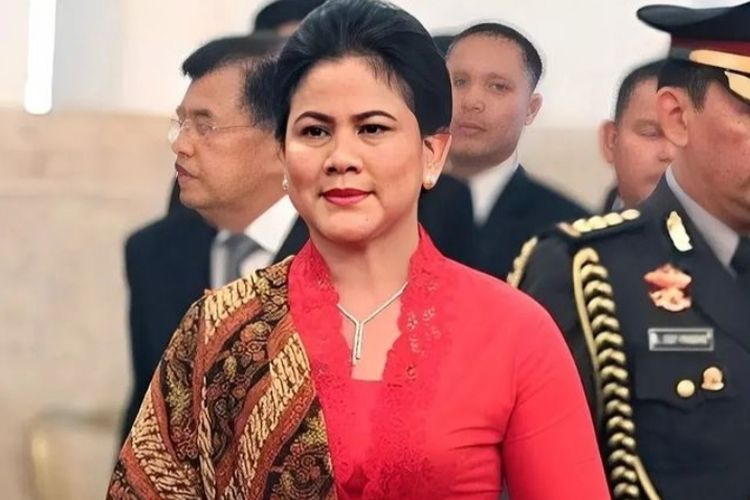 Ibu Negara Iriana Jokowi 