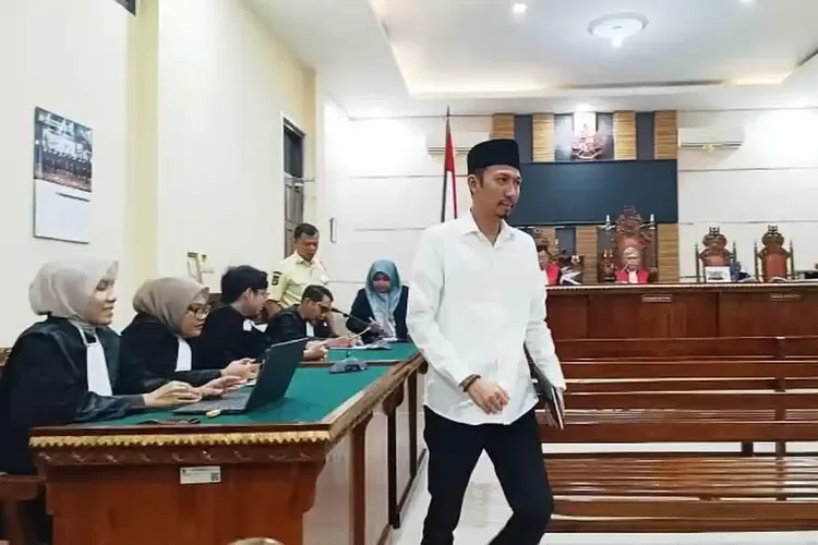Lebih Ringan dari Tuntutan Jaksa, Terdakwa Korupsi SPAM Pesawaran Adal Linardo Divonis 4 Tahun 6 Bulan