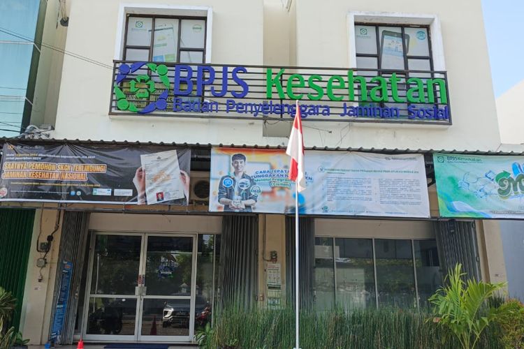 Iuran BPJS Kesehatan naik pada 2026 secara bertahap.