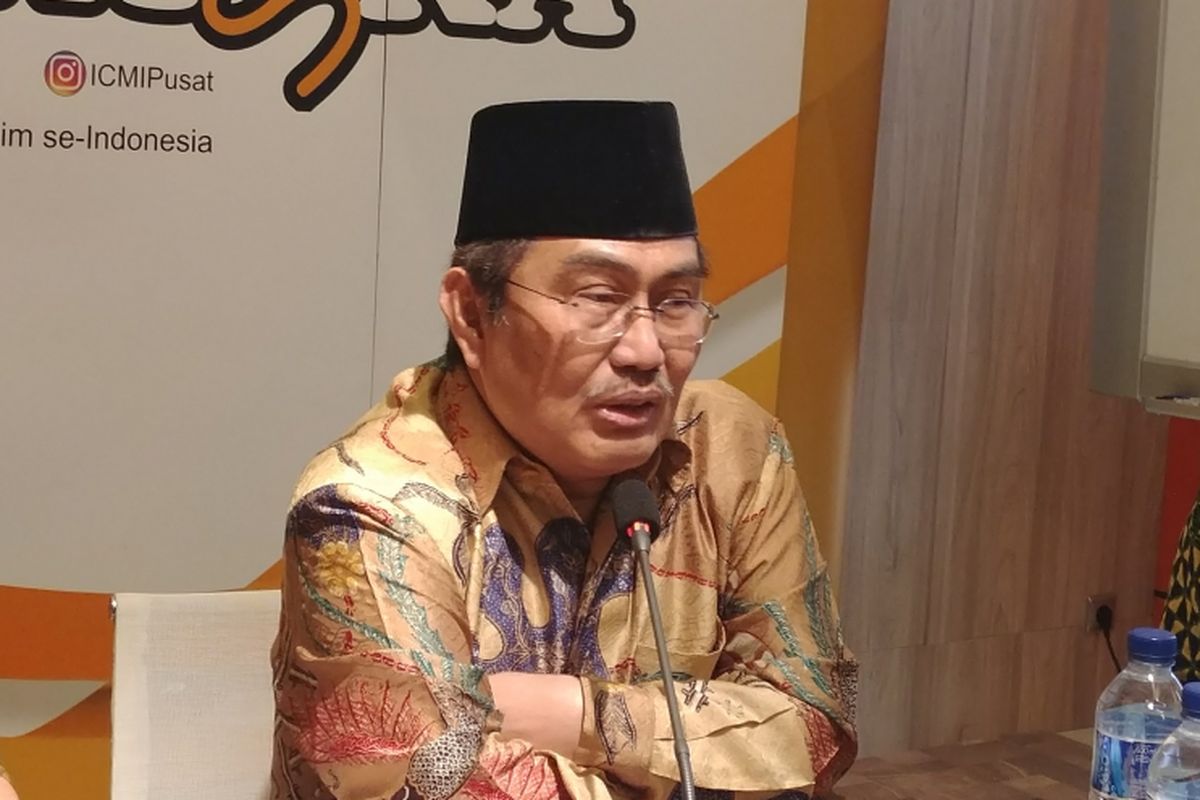 Ketua Umum Ikatan Cendikiawan Muslim Indonesia (ICMI) Jimly Asshiddiqie di Kantor ICMI, Jakarta, Jumat (16/3/2018).