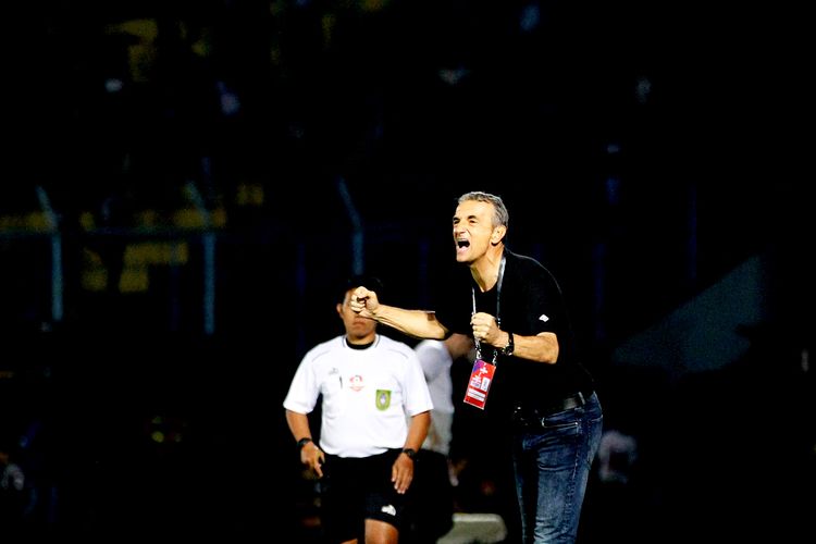 Pelatih Arema FC, Milomir Seslija.