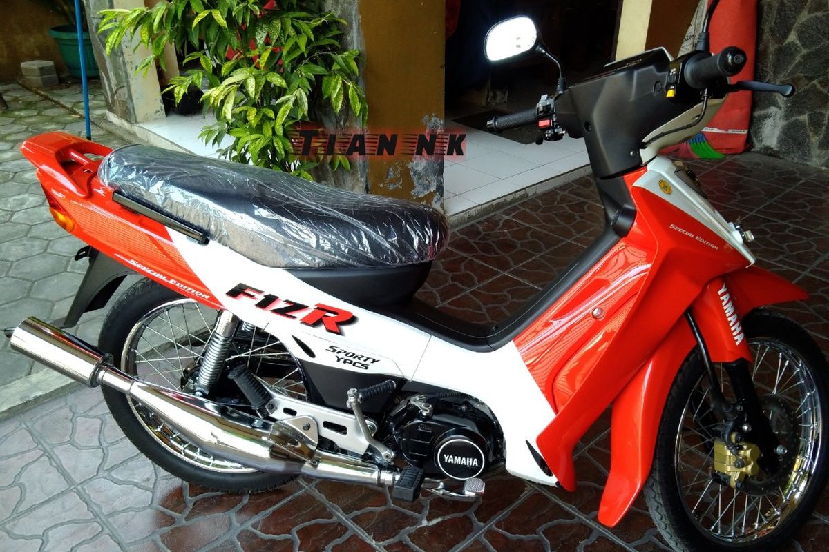 Yamaha FIZR salah satu motor yang direstorasi Tian NK