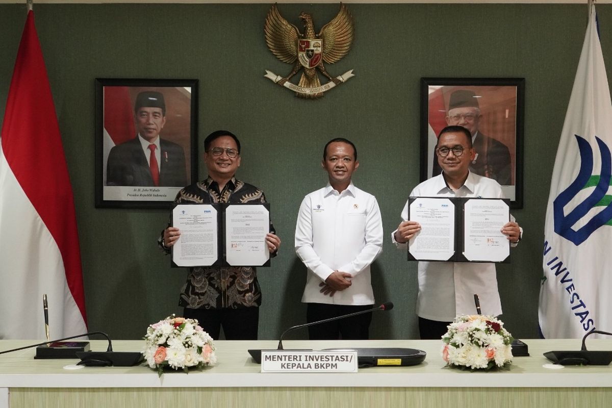 Kementerian Investasi/Badan Koordinasi Penanaman Modal (BKPM) berkolaborasi dengan PT Permodalan Nasional Madani (PNM) melakukan penandatanganan nota kesepahaman meningkatkan UMKM agar naik kelas di Jakarta, Senin (18/7/2022).