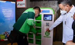 PLN Dorong Standardisasi Baterai Motor Listrik