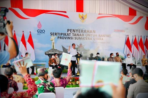 Jokowi Bagikan 600 Sertifikat Tanah untuk Warga Dairi, Wakil Ketua Komisi II DPR Beri Apresiasi 
