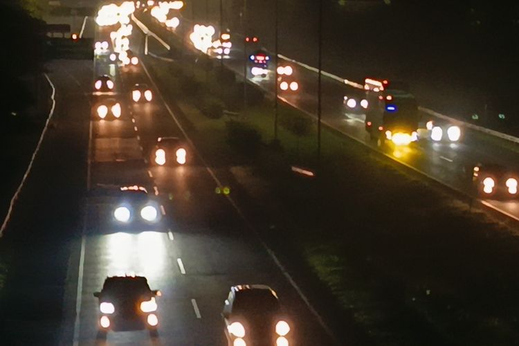 Arus Mudik di Tol Cipali Terpantau Melandai Kamis Malam, Sekitar 3.700 Kendaraan per Jam 