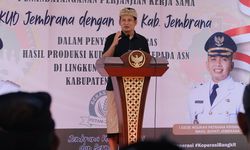 Lindungi Petani Lokal, Pemkab Jembrana Salurkan Pinjaman Rp 2,9 Miliar ke KUD untuk Serap Gabah