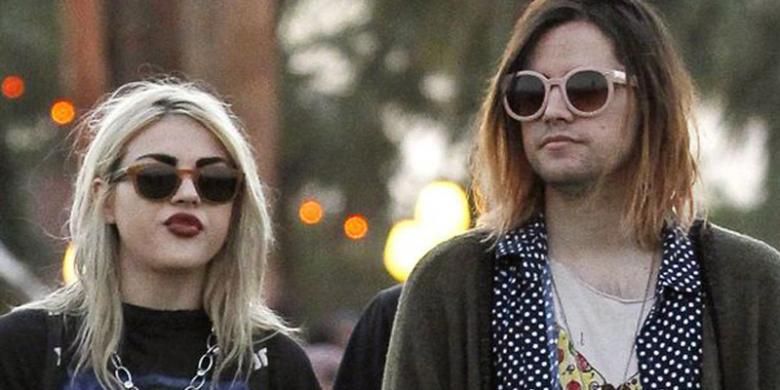 Frances Cobain menikahi musisi, Isaiah Silva, yang dinilai mirip dengan mendiang ayahnya, Kurt Cobain. 