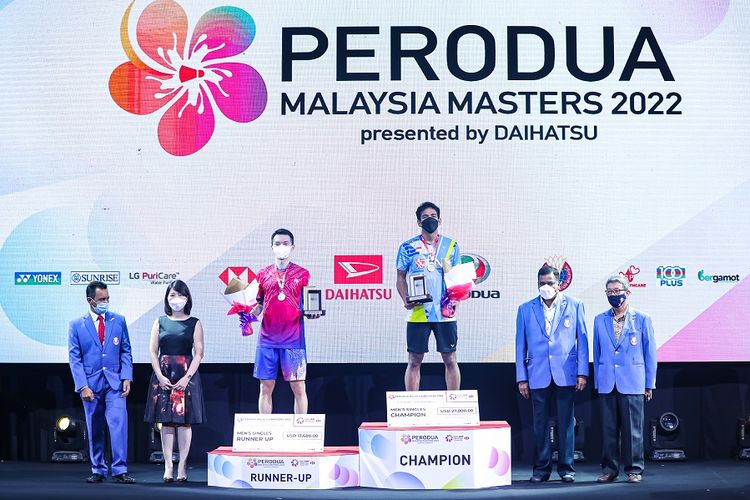 Tunggal putra Indonesia Chico Aura Dwi Wardoyo meraih gelar juara Malaysia Masters 2022. Chico meraih titel juara usai dalam partai final yang berlangsung di Axiata Arena, Kuala Lumpur, Minggu (10/7), berhasil mengalahkan Ng Ka Long Angus dari Hong Kong dua gim langsung 22-20, 21-15.