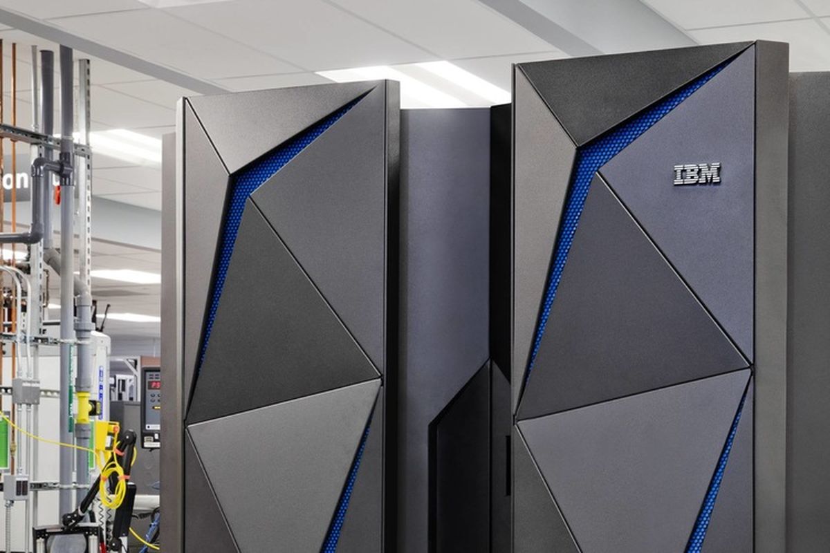 Komputer mainframe IBM