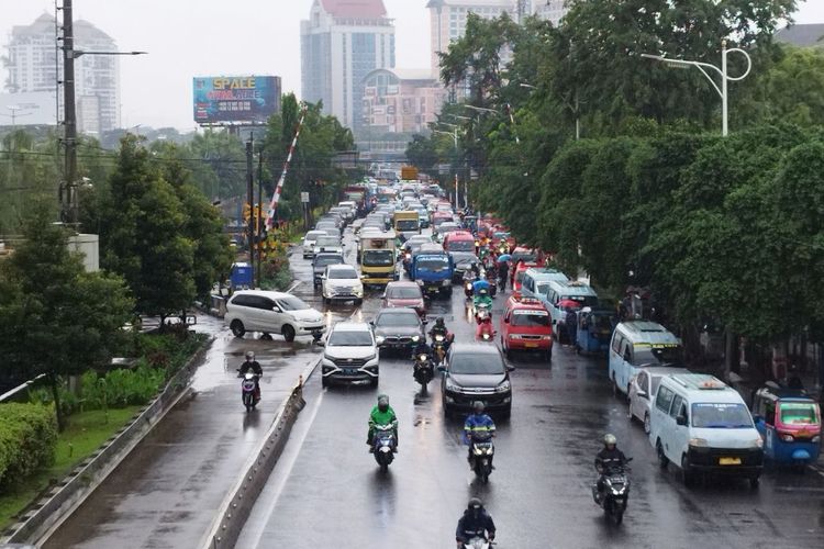 Ganjil genap di off ramp gerbang tol dalam kota 