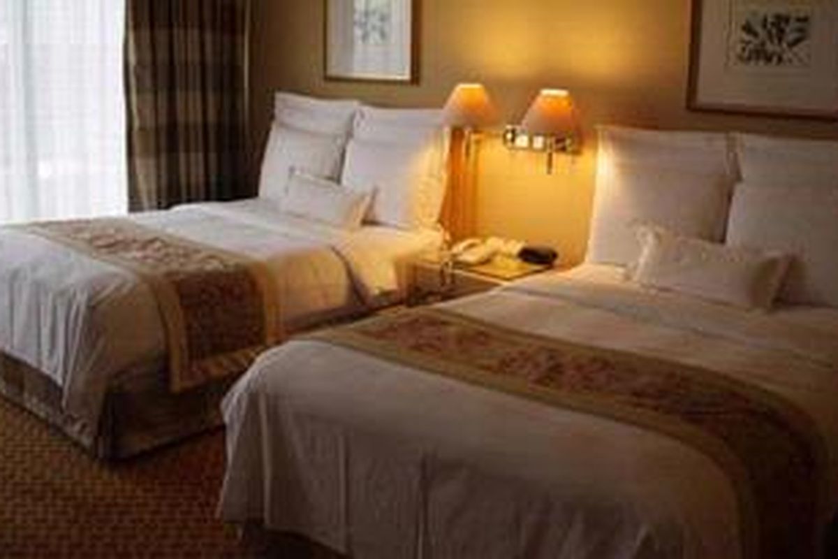 Kamar di JW Marriott Hotel, Jakarta. 