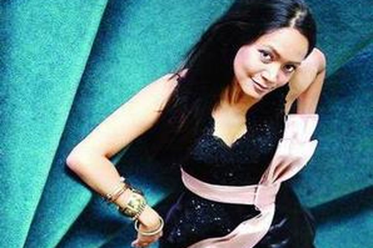 Nonny Chirilda, merintis karier modelnya dari bawah.