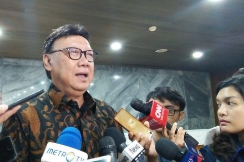 Lapor Jokowi, Mendagri Pastikan E-KTP Tercecer Tak Pengaruhi Pemilu