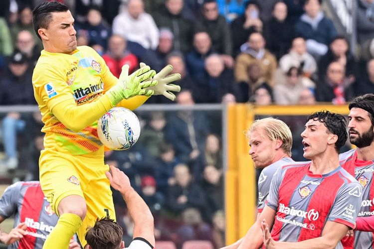 Rating Emil Audero Usai Dikolongi dan Diberondong Gol Fiorentina