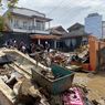 Hari Ketiga Banjir Cisolok Sukabumi, Warga Bergelut dengan Lumpur dan Sampah