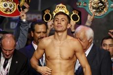 Canelo Alvarez Mundur, Golovkin Ditantang Saunders