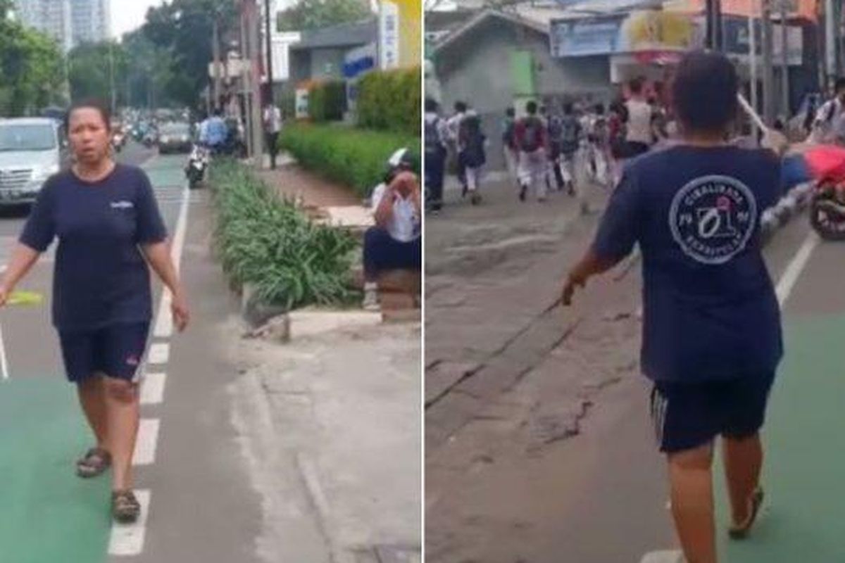 Aksi emak-emak membubarkan puluhan pelajar yang diduga hendak melakukan aksi tawuran di Jalan Soepomo, Tebet, Jakarta Selatan, viral di media sosial. (ISTIMEWA)