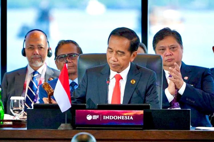 Presiden Joko Widodo secara resmi membuka Konferensi Tingkat Tinggi (KTT) ASEAN Ke-42 di Hotel Meruorah, Labuan Bajo, Nusa Tengara Timur (NTT), Rabu (10/5/2023)