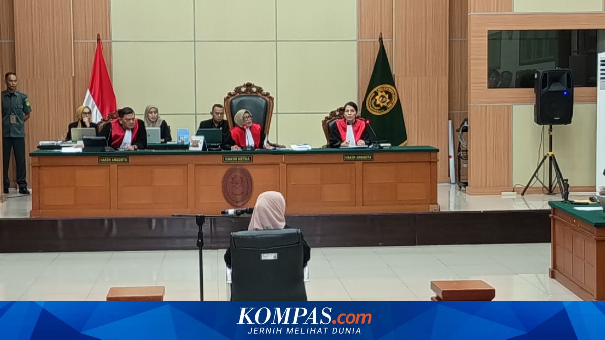 Dokter Tifa Didakwa soal Tuduhan Ijazah Palsu, "Membuat Nama Baik Jokowi Tercemar"