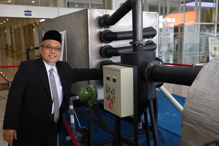 Dosen Undip Ciptakan Dipofuel Gen 3, Mesin Pengolah Sampah Plastik Jadi Bahan Bakar