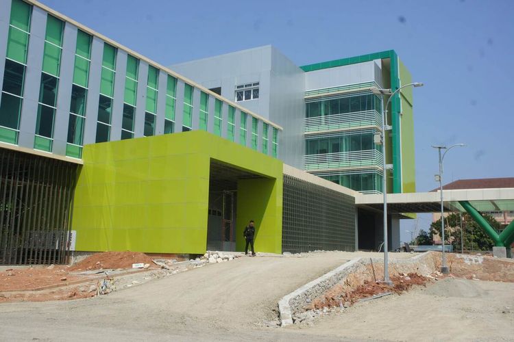 Rumah Sakit Khusus Paru (RSKP) di Jatisari, Karawang rencananya akan disiapkan untuk menampung dan menangani pasien dalam pengawasan (PDP) Covid-19.