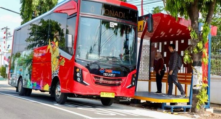 Transportasi Umum yang Dianaktirikan