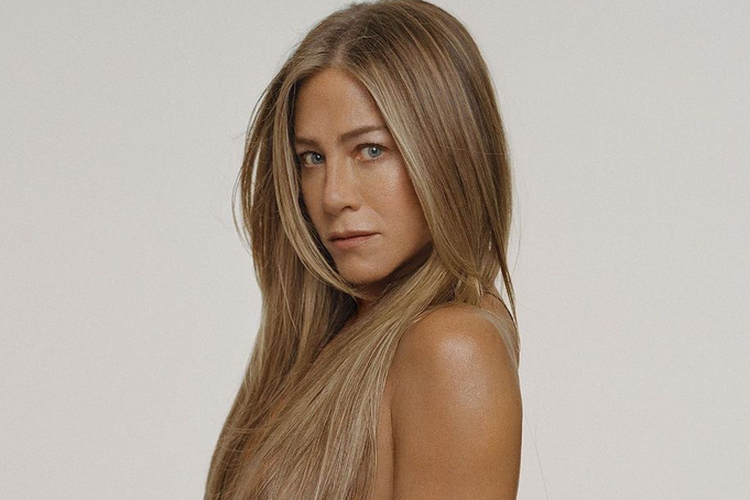 Jennifer Aniston mengaku telah menjalani berbagai upaya untuk memiliki anak namun hasilnya sia-sia