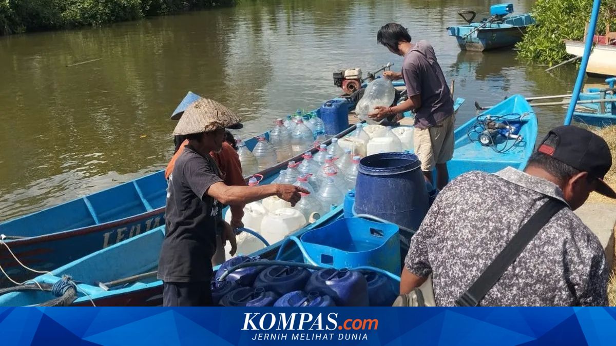 Delapan Desa di Cilacap Dilanda Kekeringan, BPBD Salurkan 117.000 Liter Air