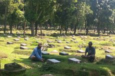 Truk Muatan Kardus Melintang di Tol Bekasi Arah Jakarta, Lalin Macet