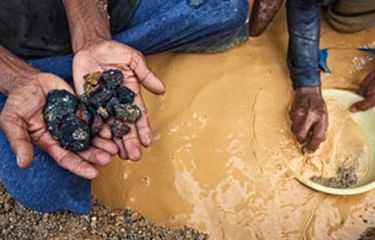 Rare earth atau logam tanah jarang adalah komoditas bernilai sangat tinggi untuk bahan baku ponsel.