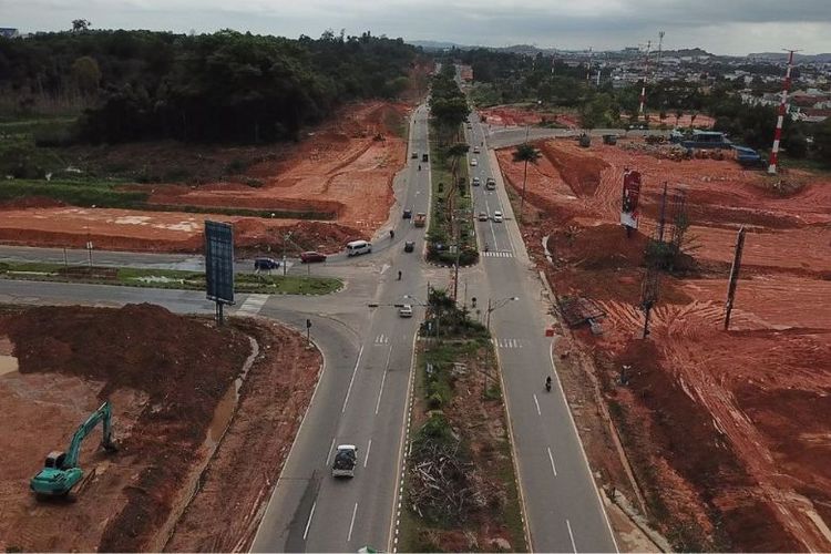 BP Batam melaksanakan berbagai proyek strategis pelebaran infrastruktur jalan raya. 