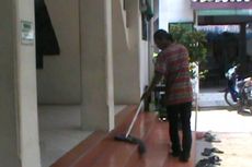 Tertangkap Pesta Miras, 4 Pemuda Solo Dihukum Bersihkan Masjid