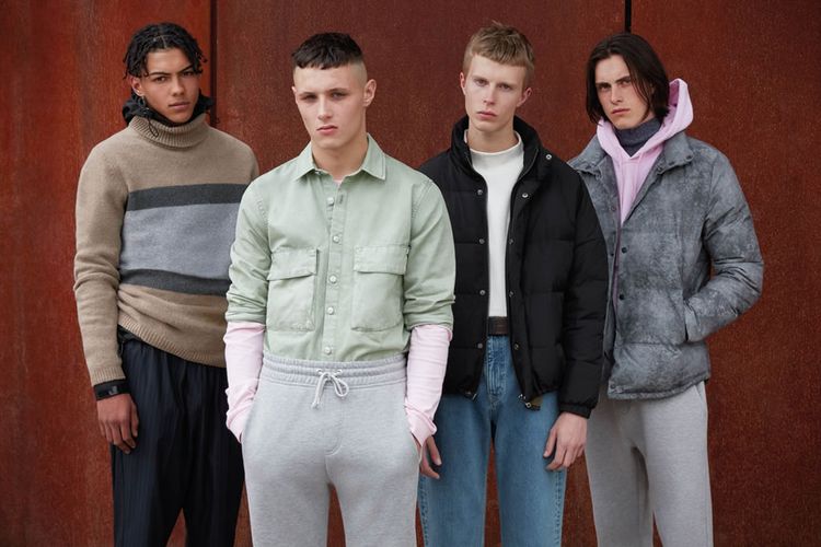 Ilustrasi celana lebar jogger