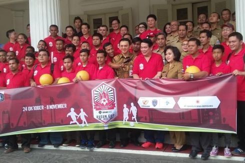 Ahok Impikan Ada Pesepak Bola Dunia Lahir dari Rusun Jakarta
