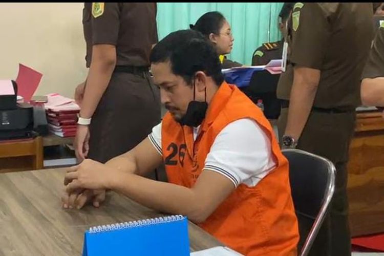 Eks Kapolres Ngada Dituntut 20 Tahun Penjara dalam Kasus Kekerasan Seksual Anak di Kupang