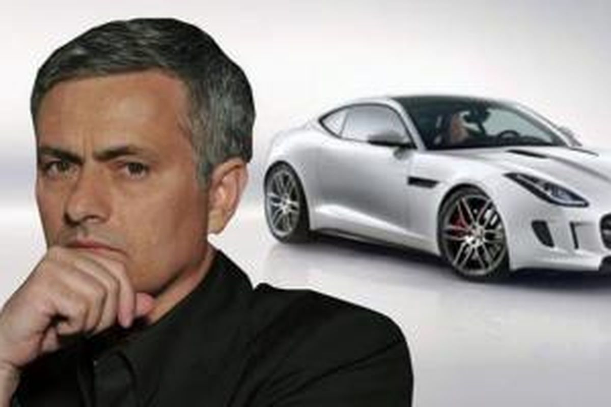 Jose Mourinho dan Jaguar F-Type Coupe