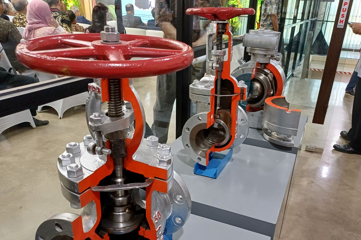 Beberapa varian katup yang diproduksi PT Katup Industri Indonesia yakni Ball Valve Floating, Ball Valve Trunion dan Gate/Globe/Check dengan ukuran dari 1/2 ?24? dan ANSI CLASS 150- ANSI 900.