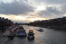 Sungai Seine, Eiffel, dan Gembok Cinta