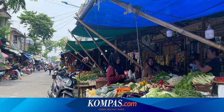 Pedagang Belakang Pasar Lontar Koja Ogah Pindah ke Dalam Pasar, Apa Alasannya?