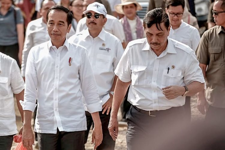 Pada akhir bulan Juli 2019, Jokowi bersama menteri-menteri terkait seperti Menteri Pariwisata, Arief Yahya; Menteri Pekerjaan Umum dan Perumahan Rakyat, Basuki Hadimuljono; Menteri Koordinator Bidang Kemaritiman, Luhut Binsar Panjaitan, dan Menteri Perhubungan, Budi Karya Sumadi bertolak ke Danau Toba dalam rangka kunjungan kerja untuk memastikan pengembangan pariwisata Danau Toba.