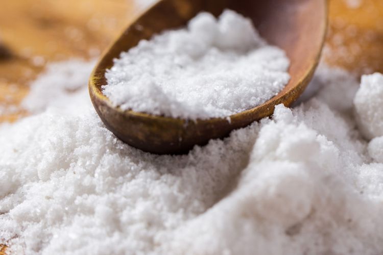 ilustrasi garam. Selain sebagai bumbu masakan, garam juga bermanfaat bagi tanaman. 