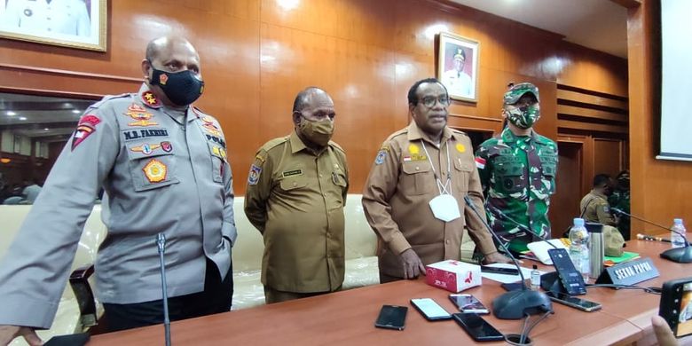 Pemprov Papua menggelar rapat koordinasi (rakor) dengan berbagai pihak terkait di Ruang Sasana Karya, Kantor Gubernur Papua, Senin (10/5/2021).
