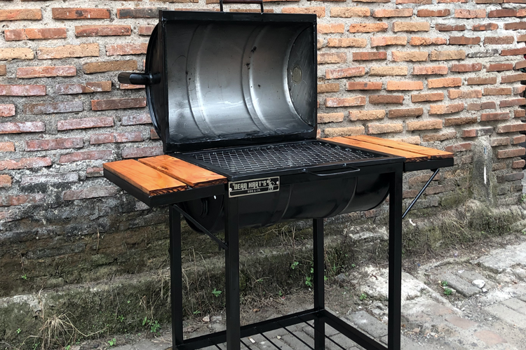 Smoker Nakula dari Dean Hart's Bbq. 