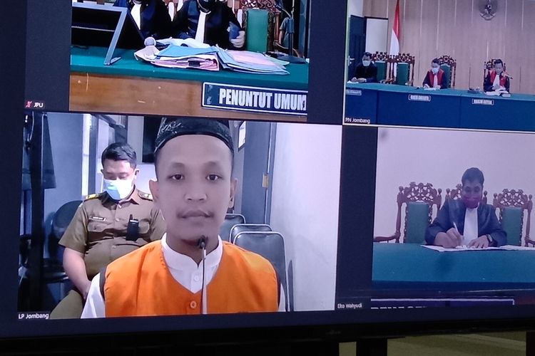 SIdang kasus kecelakaan kendaraan Vanessa Angel digelar di Pengadilan Negeri Jombang, Jawa Timur, Rabu (2/3/2022).