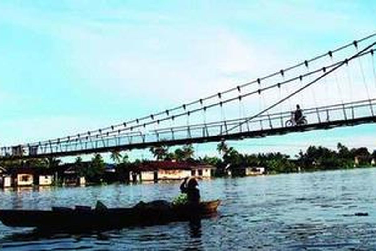 Sungai Martapura yang membelah Kota Banjarmasin, Kalimantan Selatan.