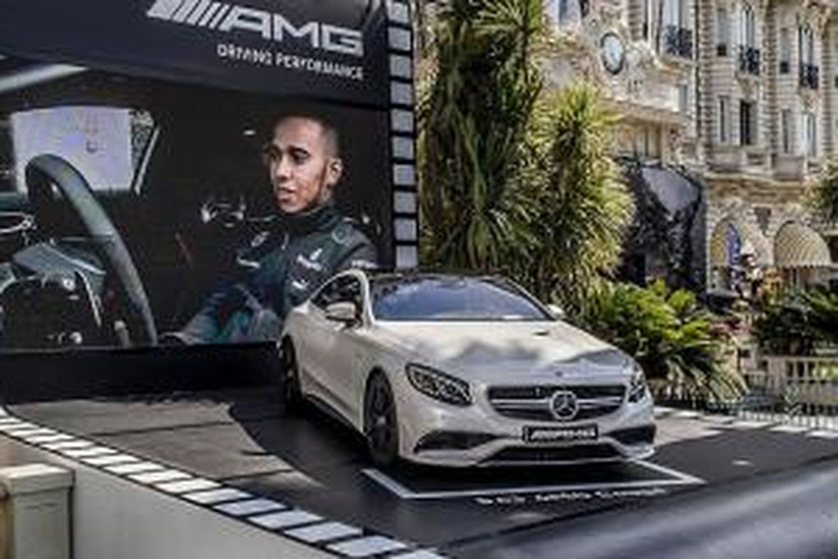 Mercedes S63 AMG Coupe dilelang di Festival Film Cannes 2014