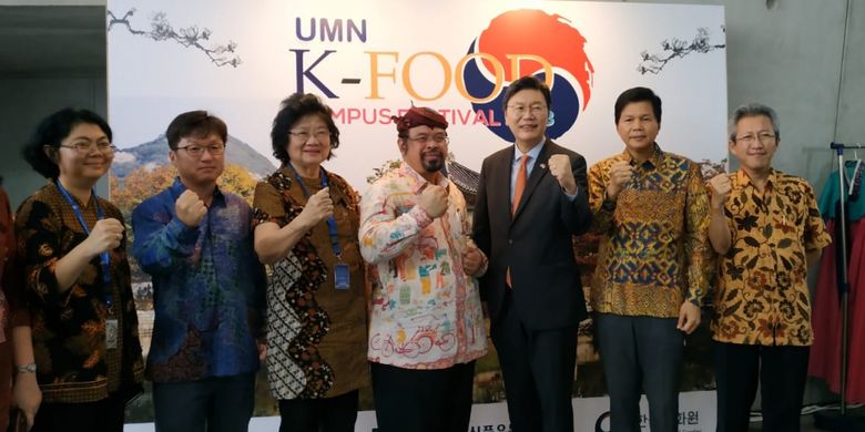 Universitas Multimedia Nusantara (UMN) menggelar ajang K-Food Campus Festival 2018 yang berlangsung 3-4 Oktober 2018. 